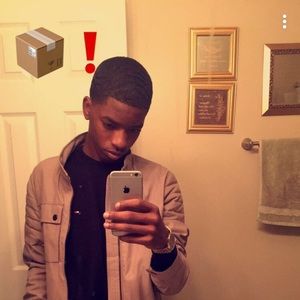 Meet your Posher, Ahmad